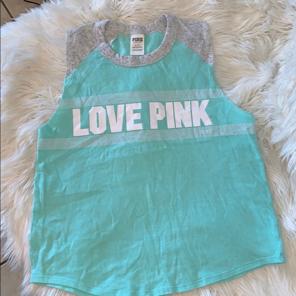 Victoria’s Secret pink muscle shirt sz medium